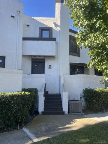 $749,000 | 3823 Caminito Litoral, Unit 208, San Diego, CA 92107