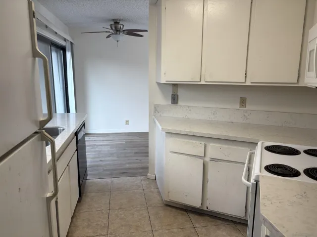 $749,000 | 3823 Caminito Litoral, Unit 208, San Diego, CA 92107