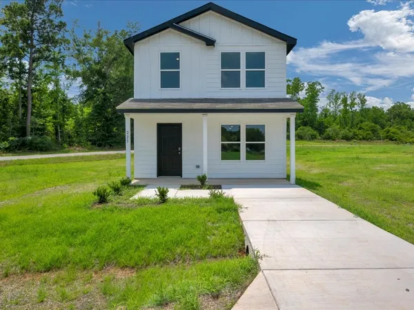 $174,990 | 225 Dana Drive, Lufkin, TX 75901