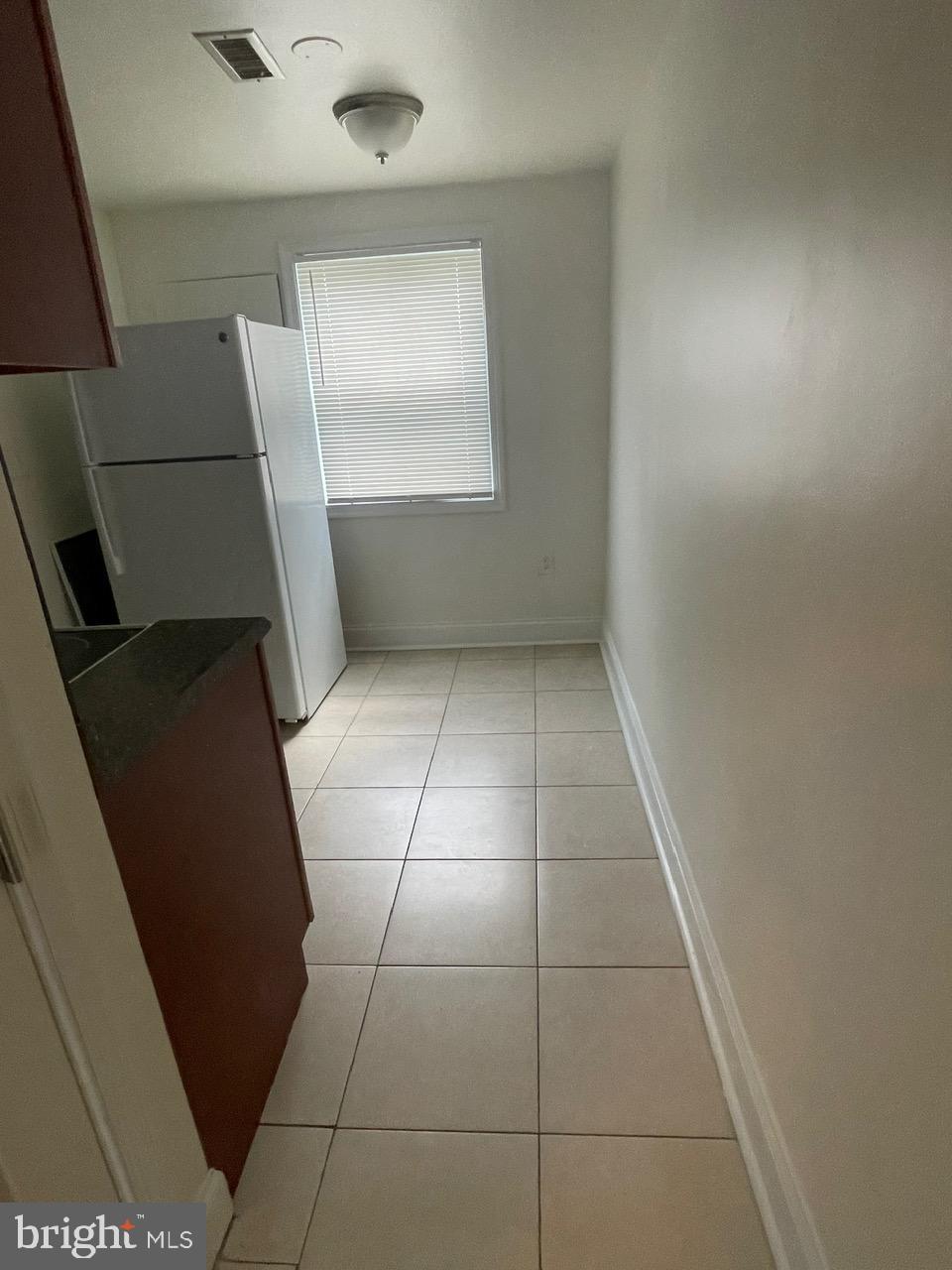 109 Carver Road Dundalk, MD 21222 - Photo 5 of 23 a view of entryway