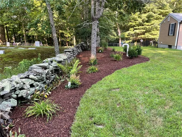$655,000 | 185 Moulton Street, Rehoboth, MA 02769