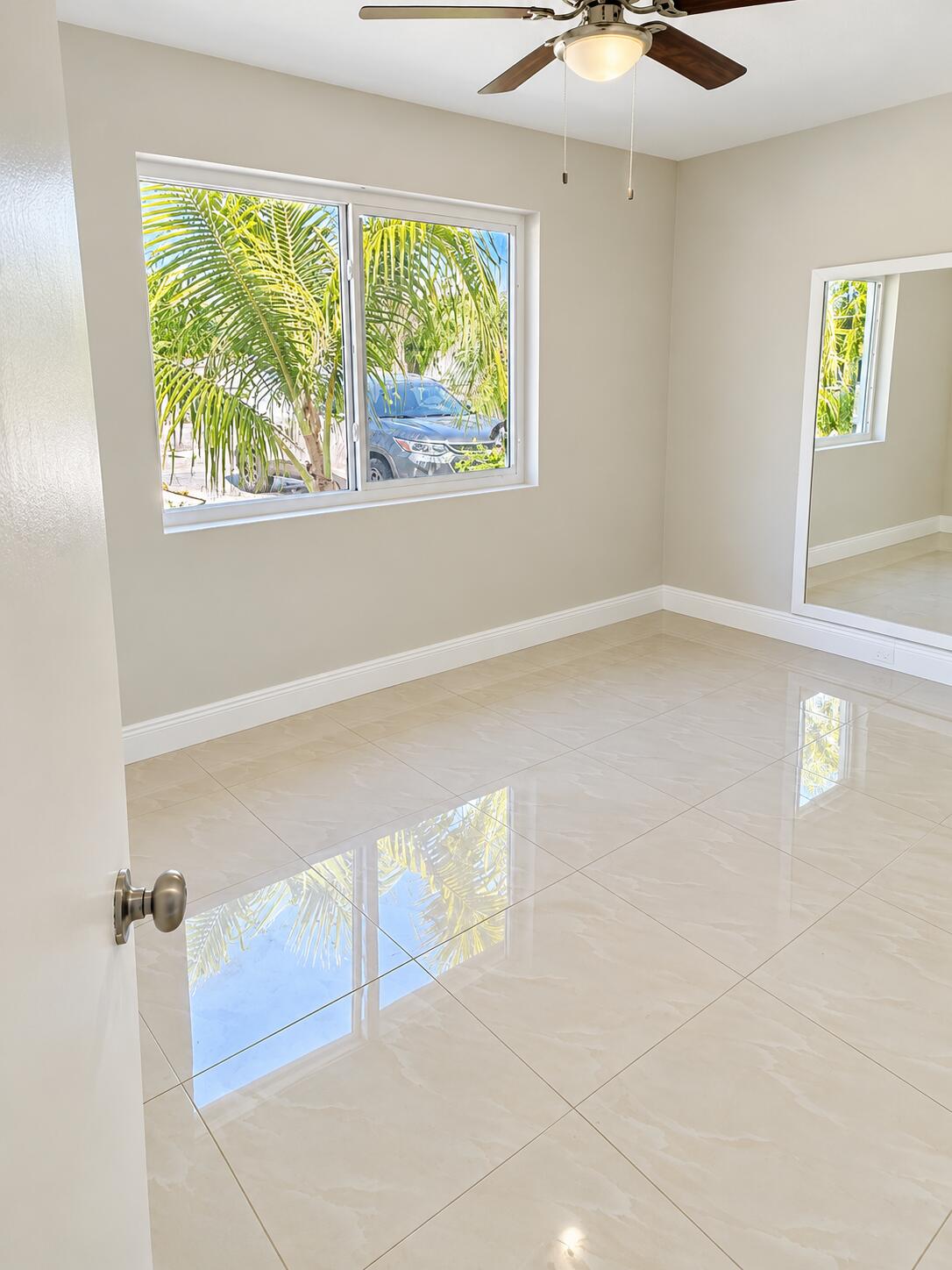 5163 Club Road Haverhill, FL 33415 - Photo 22 of 33 DC93EDF7-F60D-4DD7-BE4B-AA0930F929C2