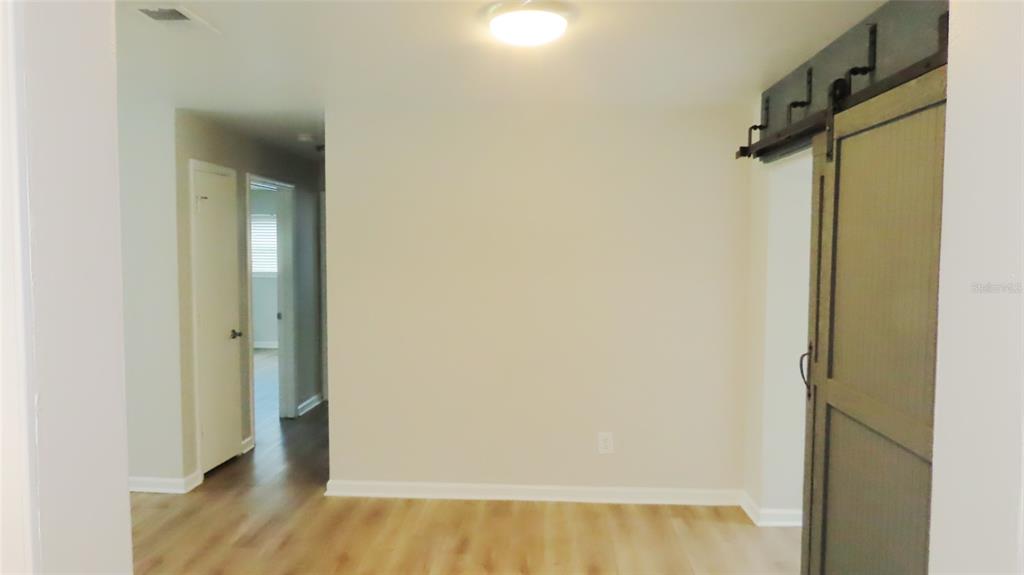 2459 Rutland Lane Clearwater, FL 33763 - Photo 9 of 29 Gallery Image 9
