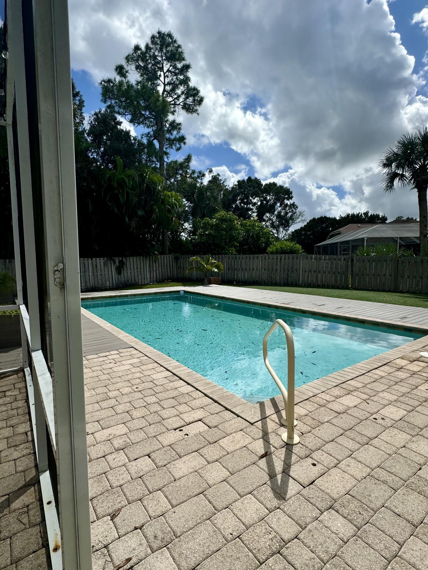 122 Nottingham Road Royal Palm Beach, FL 33411 - Photo 44 of 49 IMG_4364