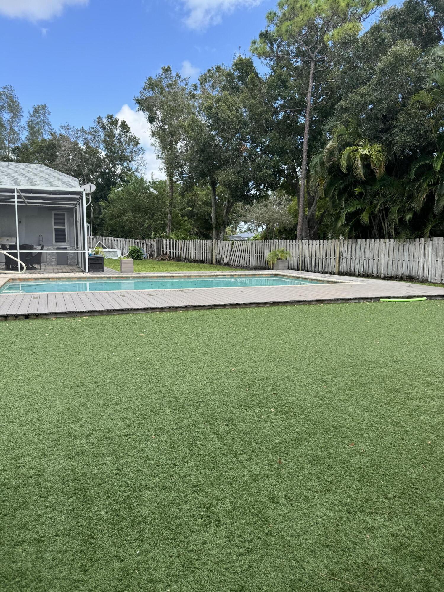 122 Nottingham Road Royal Palm Beach, FL 33411 - Photo 47 of 49 IMG_4369