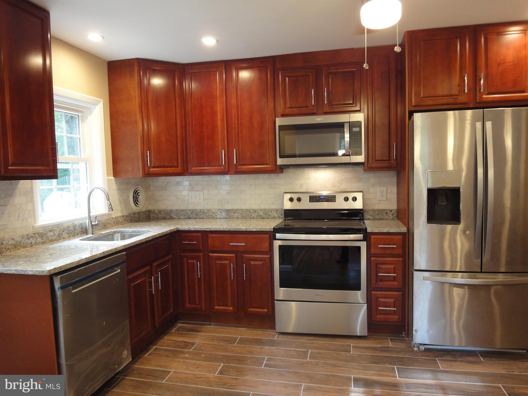 1307 Brixton Road Baltimore, MD 21239 - Photo 10 of 25 Kitchen