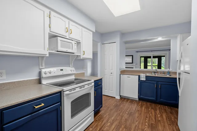 $229,000 | 3653 Tartan Circle, Portage, MI 49024