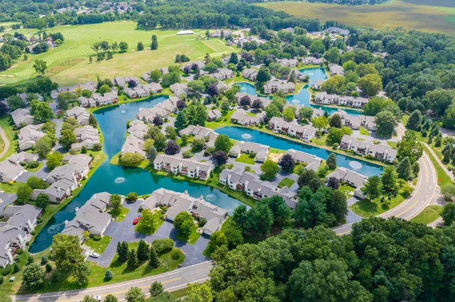 $229,000 | 3653 Tartan Circle, Portage, MI 49024