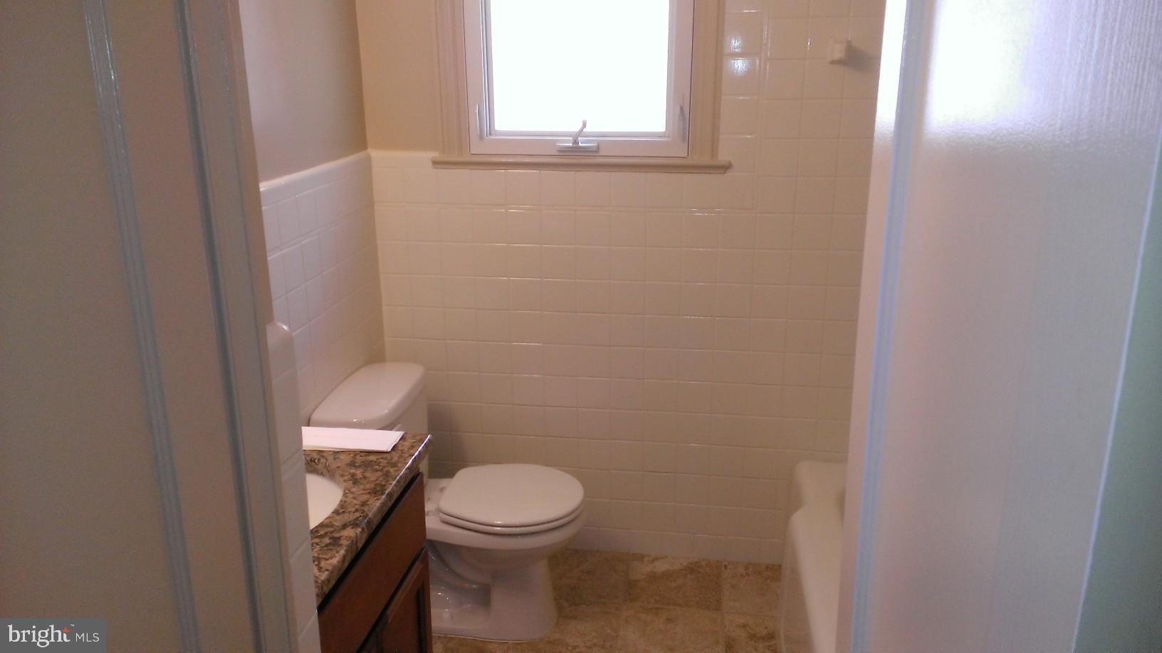 83 Ridgewood Avenue Ewing, NJ 08618 - Photo 5 of 11