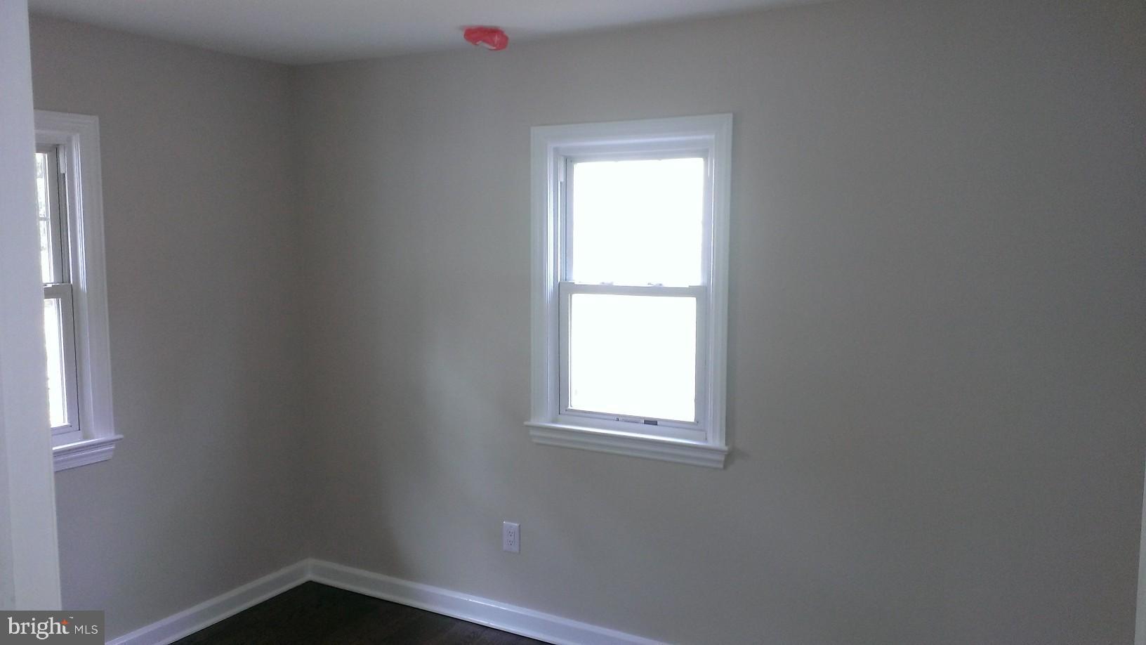 83 Ridgewood Avenue Ewing, NJ 08618 - Photo 6 of 11
