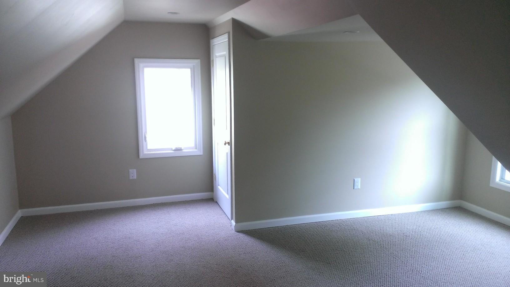 83 Ridgewood Avenue Ewing, NJ 08618 - Photo 8 of 11