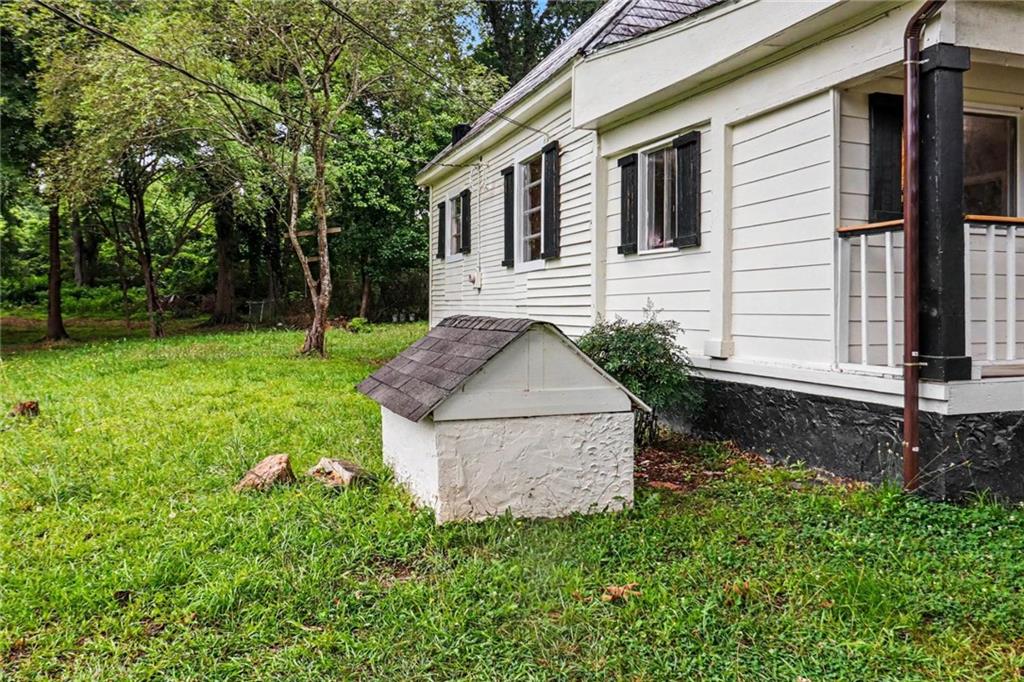 203 Kenwood Road Fayetteville, GA 30214 - Photo 3 of 28
