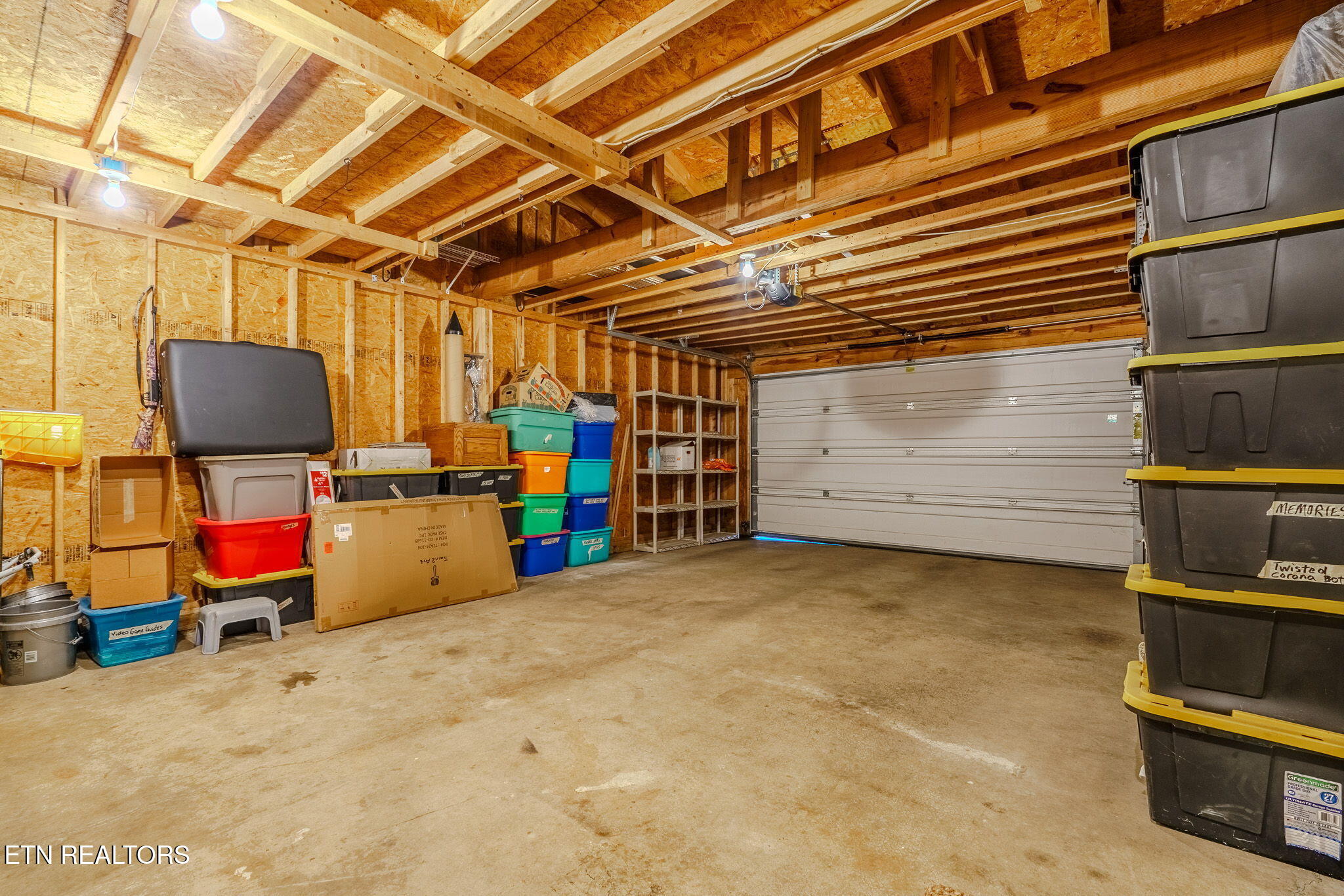 332 Crestview Road Knoxville, TN 37934 - Photo 19 of 38 12-web-or-mls-_DSC2703-HDR