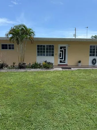 $2,850 | 1836 Baythorne Road, West Palm Beach, FL 33415
