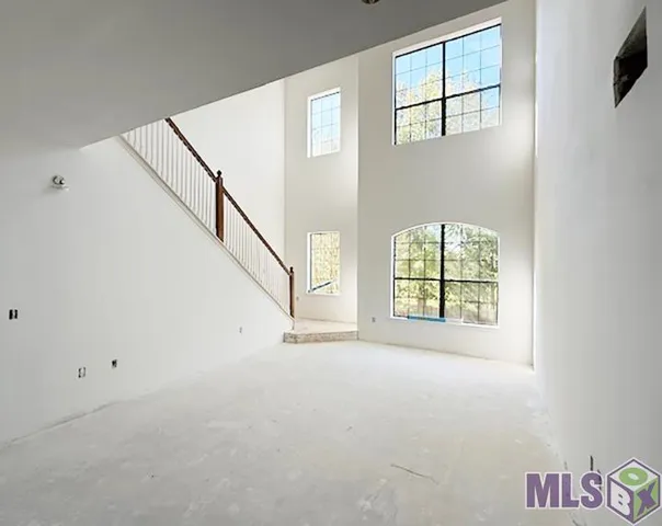 $240,000 | 6765 Corporate Boulevard, Unit 8102, Baton Rouge, LA 70809