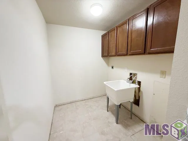 $240,000 | 6765 Corporate Boulevard, Unit 8102, Baton Rouge, LA 70809