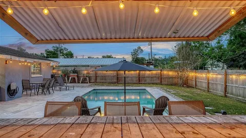 a outdoor view with a sitting space