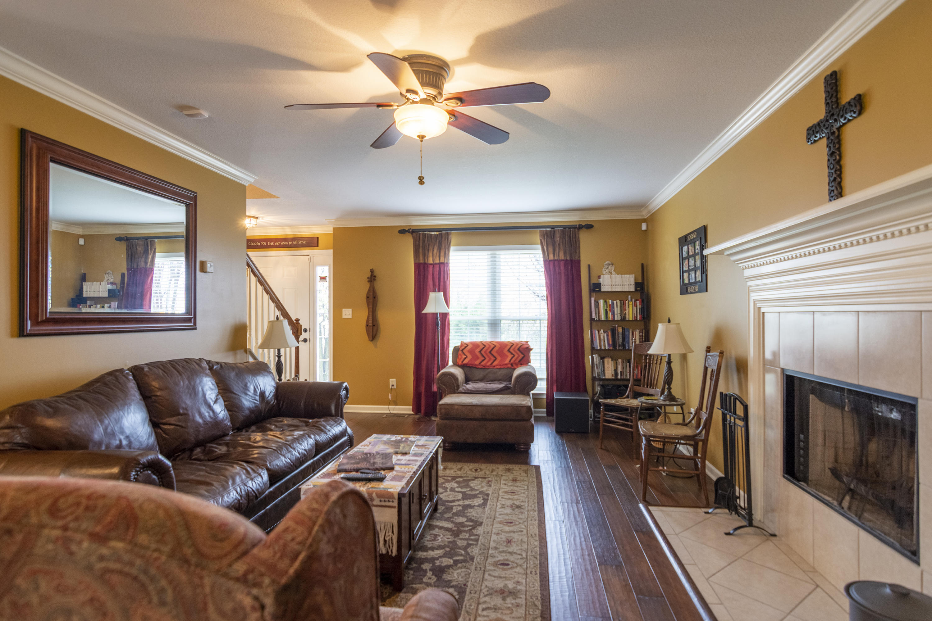1445 Wineberry Road Powell, TN 37849 - Photo 4 of 35 1445 Wineberry_04