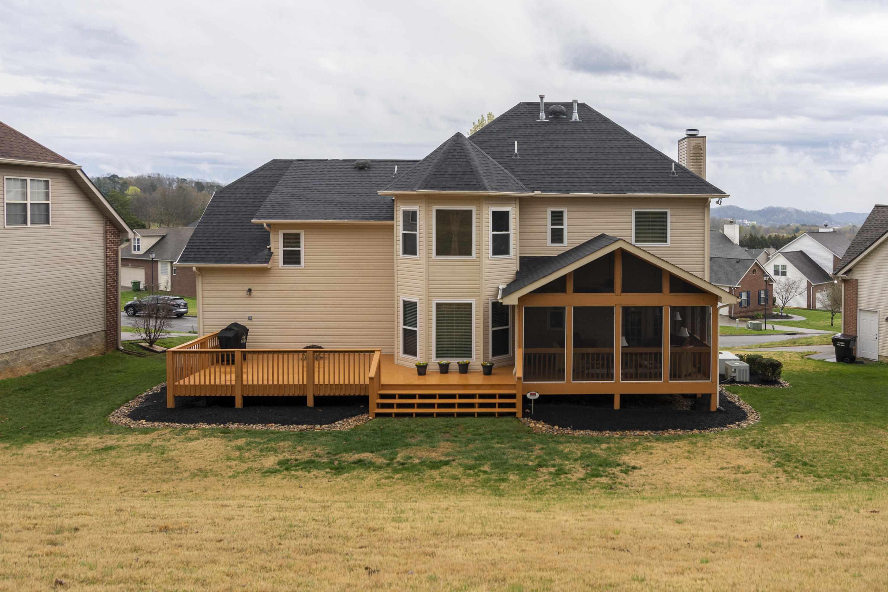 1445 Wineberry Road Powell, TN 37849 - Photo 32 of 35 1445 Wineberry_031