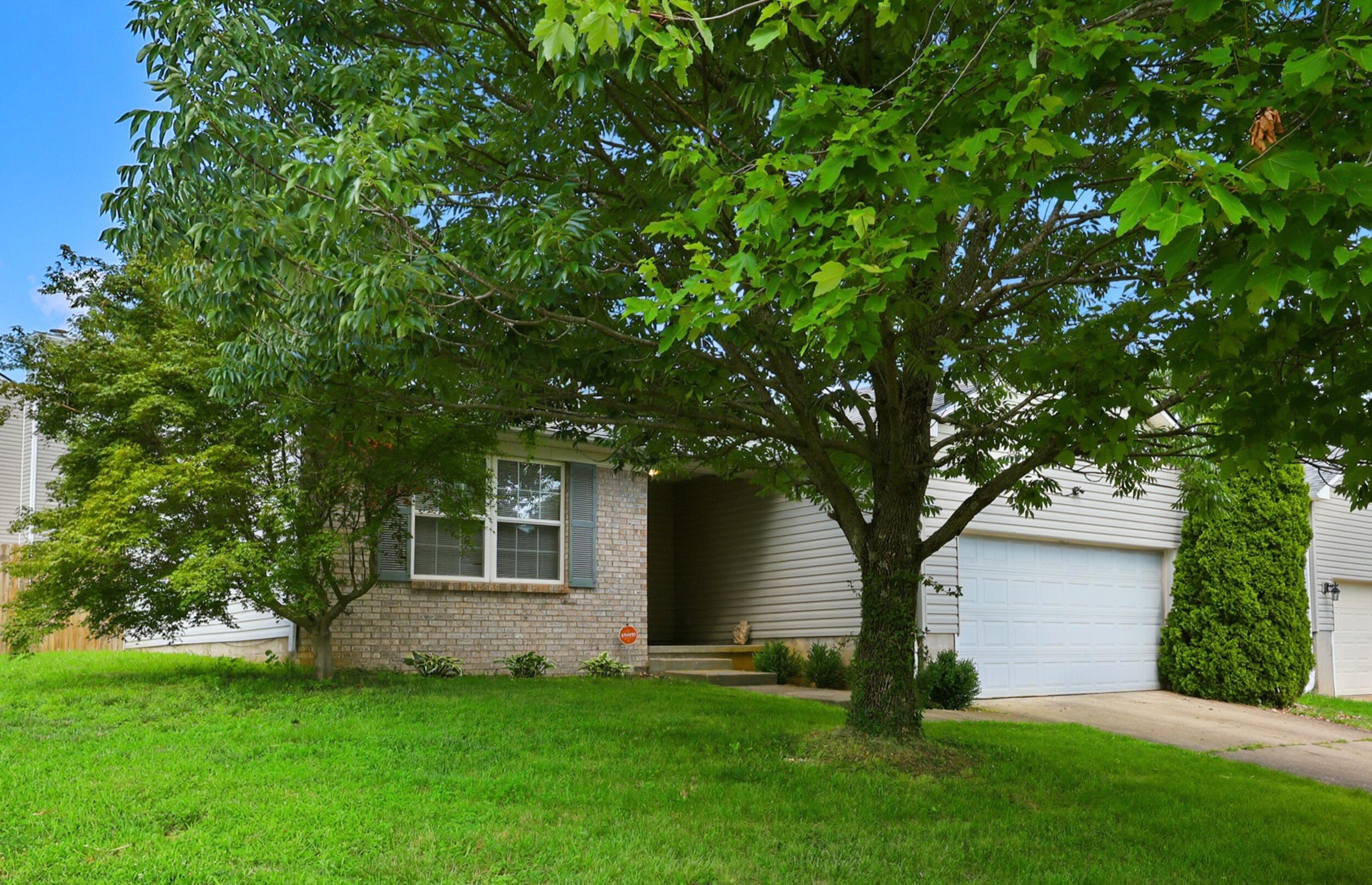 1945 Dark Tower Road Lexington, KY 40511 - Photo 5 of 29 3_pend8448