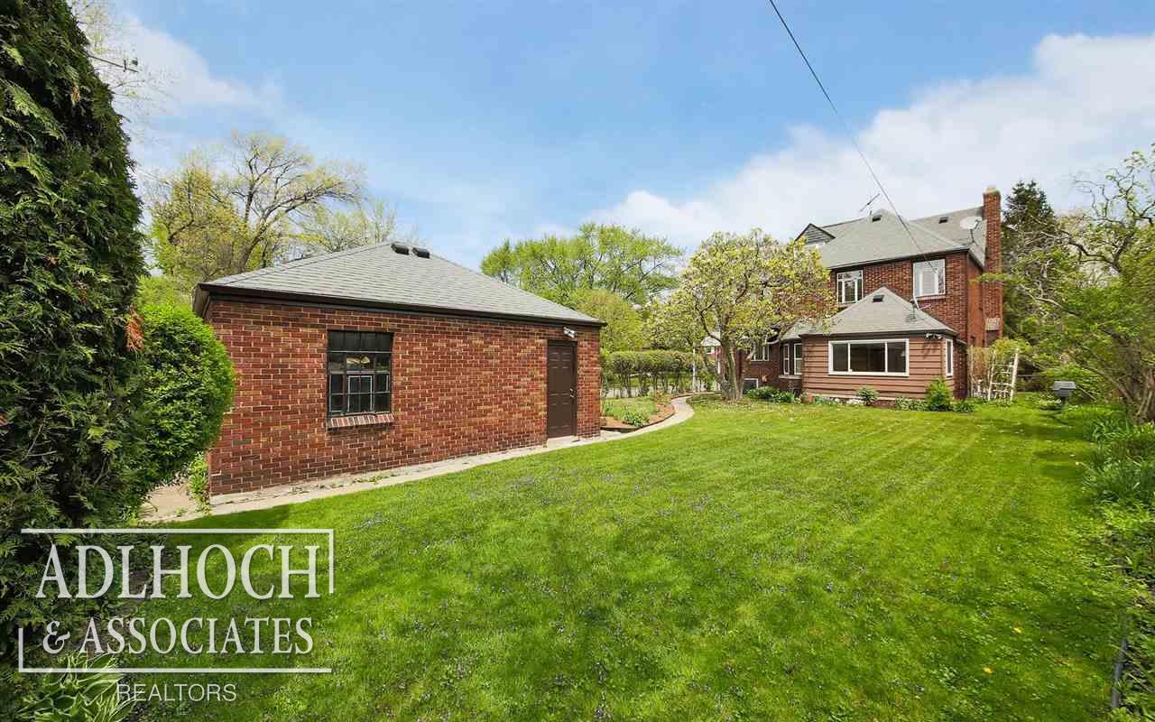 1275 Audubon Road Grosse Pointe, MI 48230 - Photo 18 of 18 31290300-17.JPG