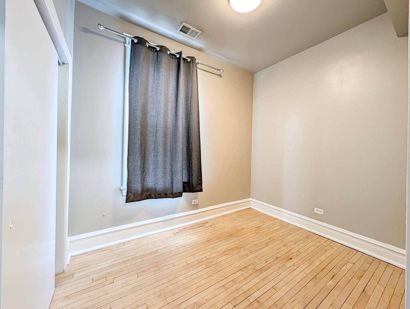 2838 West Roosevelt Road, Unit 2R Chicago, IL 60612 - Photo 14 of 16 Gallery Image 14