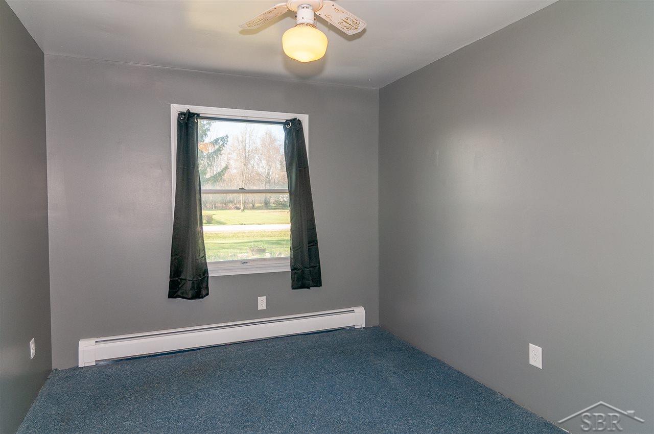 7464 Farrand Road Clio, MI 48420 - Photo 13 of 17 50010708-13.JPG