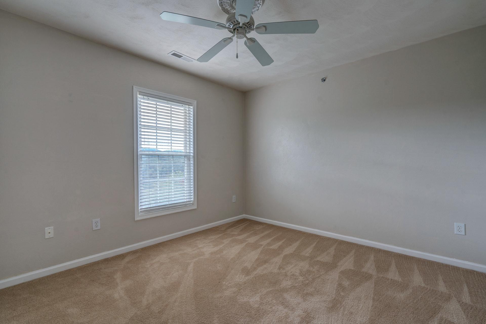 4438 Pheasant Ridge Road, Unit 305 Roanoke, VA 24014 - Photo 14 of 28 014-330454-DSC00196_197_198_199_200_8322