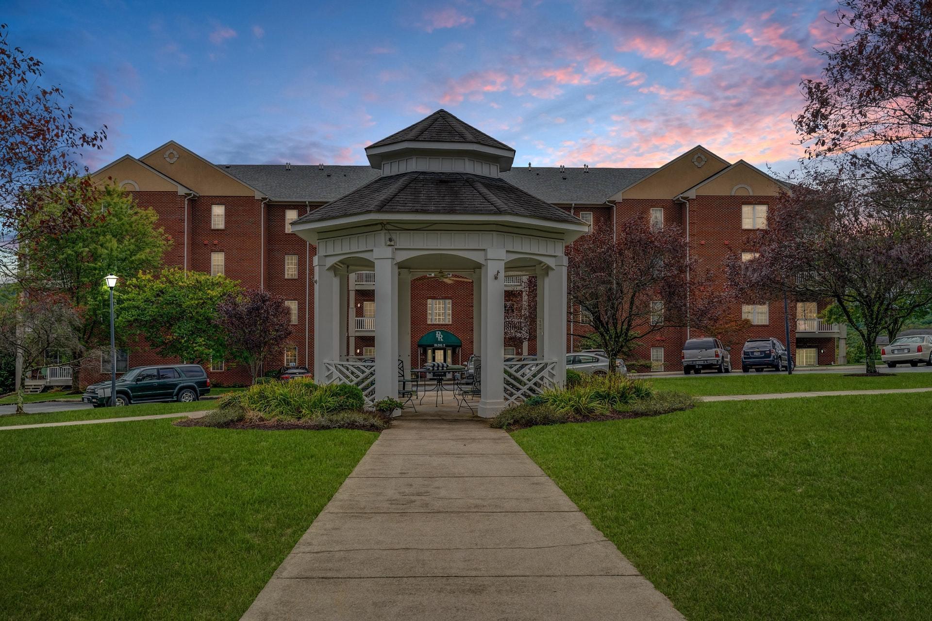 4438 Pheasant Ridge Road, Unit 305 Roanoke, VA 24014 - Photo 2 of 28 002-330454-DSC00296_297_298_299_300_8324