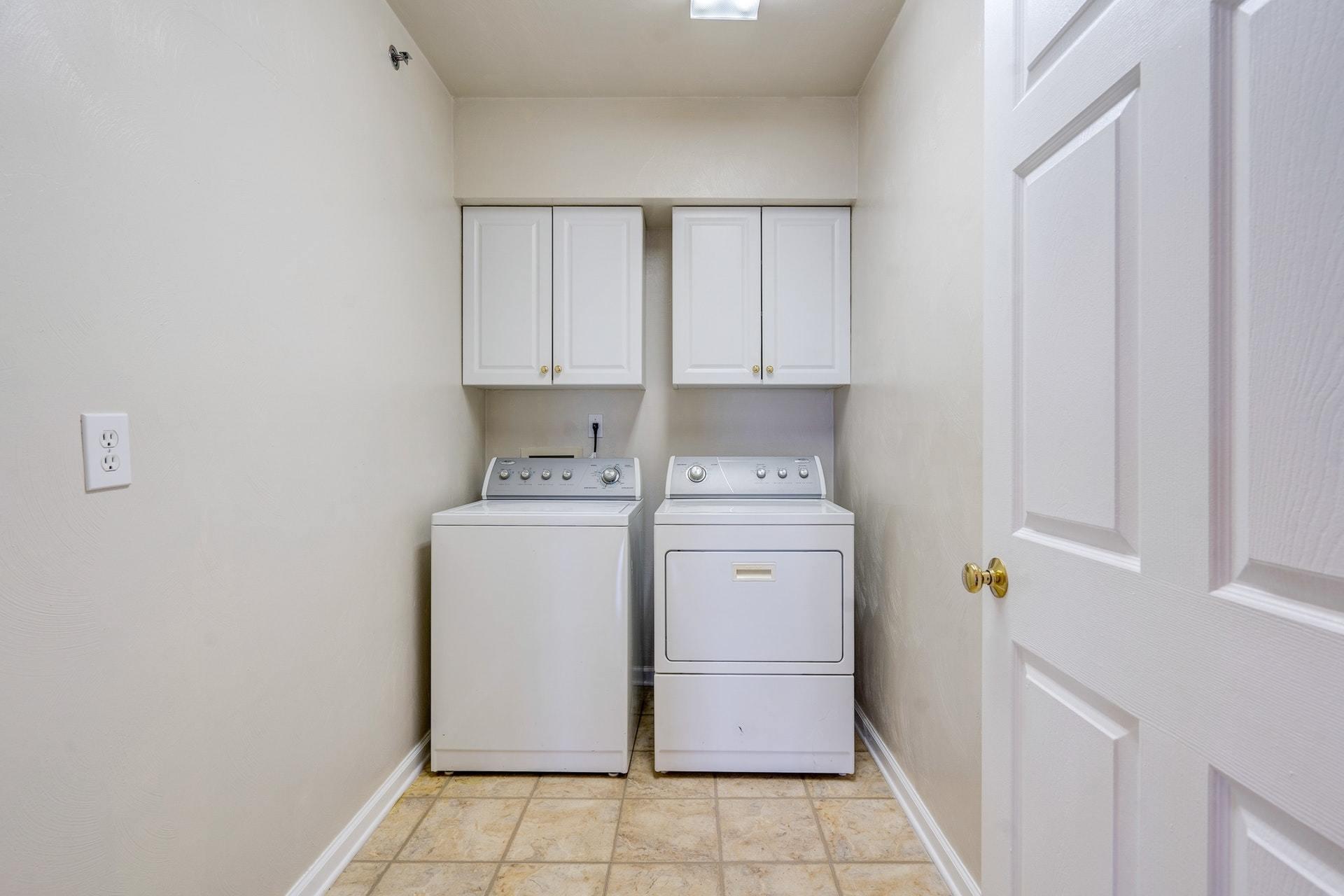 4438 Pheasant Ridge Road, Unit 305 Roanoke, VA 24014 - Photo 25 of 28 025-330454-DSC00261_2_3_4_5_8322997