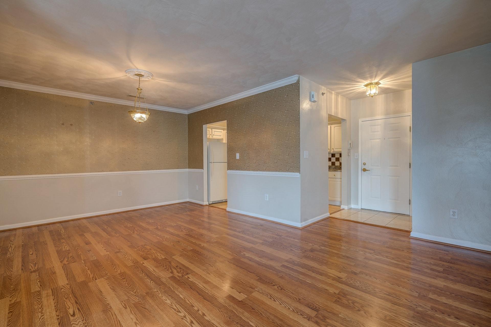 4438 Pheasant Ridge Road, Unit 305 Roanoke, VA 24014 - Photo 4 of 28 004-330454-DSC00141_2_3_4_5_8322978