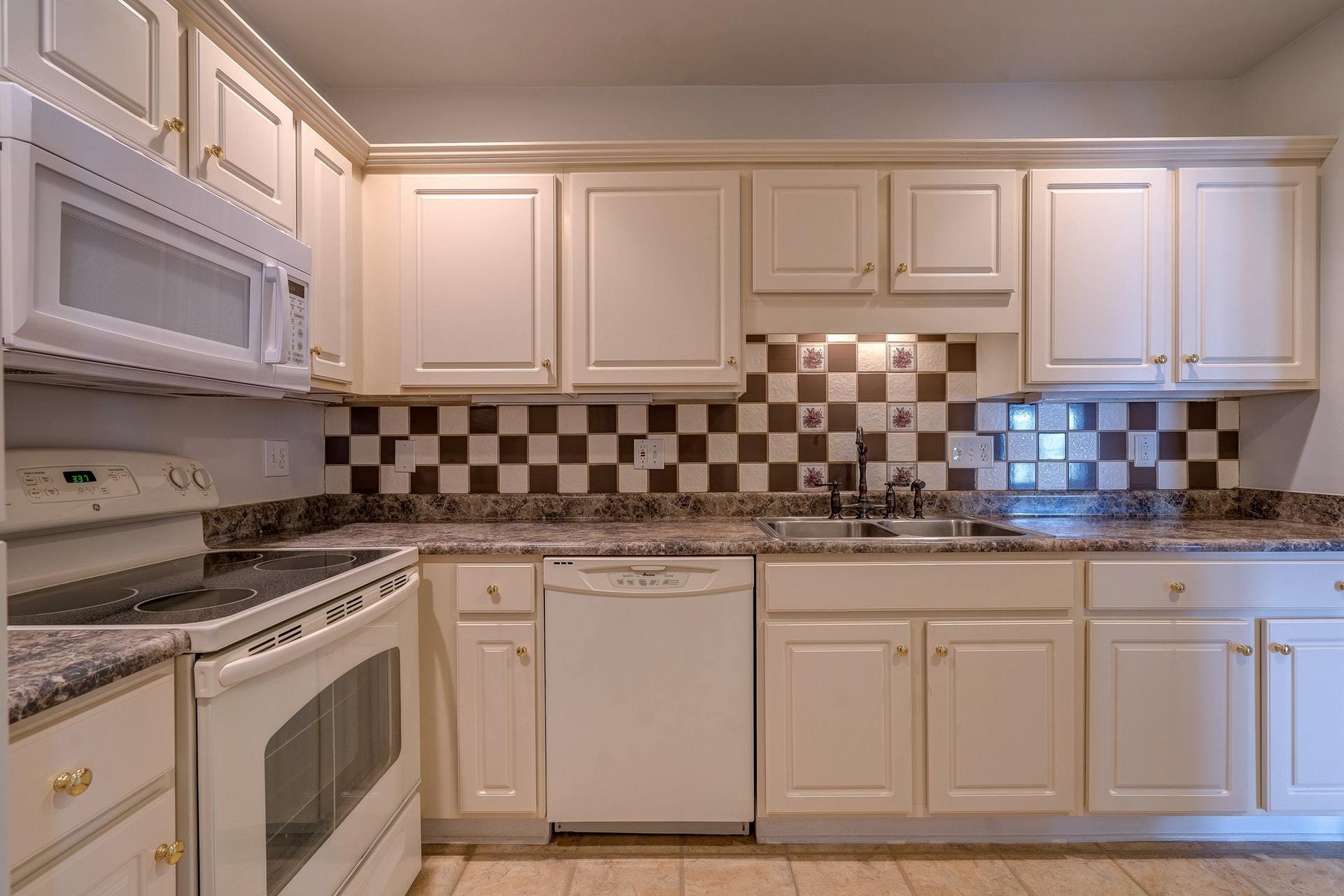 4438 Pheasant Ridge Road, Unit 305 Roanoke, VA 24014 - Photo 7 of 28 007-330454-DSC00281_2_3_4_5_8322999