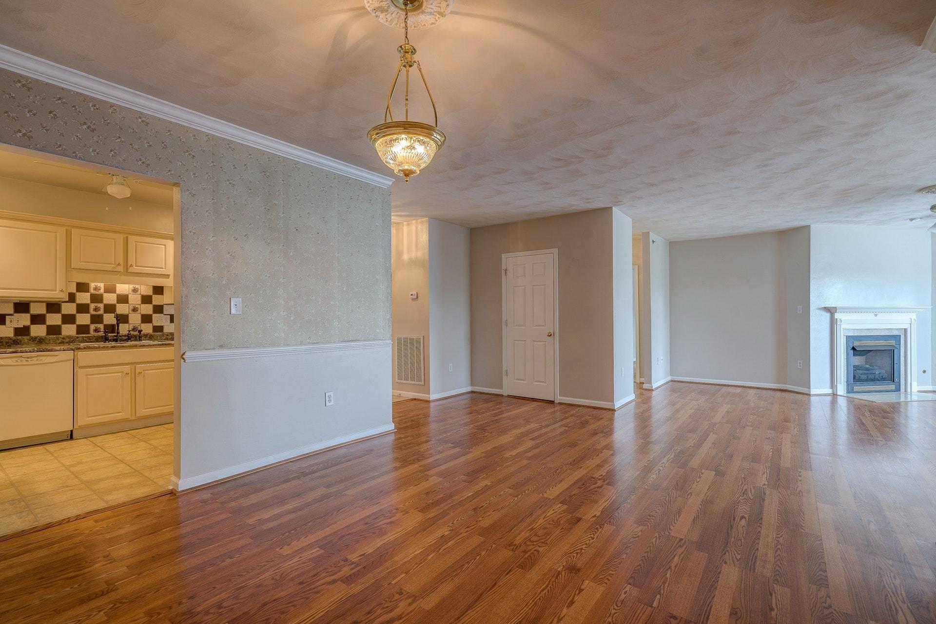 4438 Pheasant Ridge Road, Unit 305 Roanoke, VA 24014 - Photo 8 of 28 008-330454-DSC00151_2_3_4_5_8322980