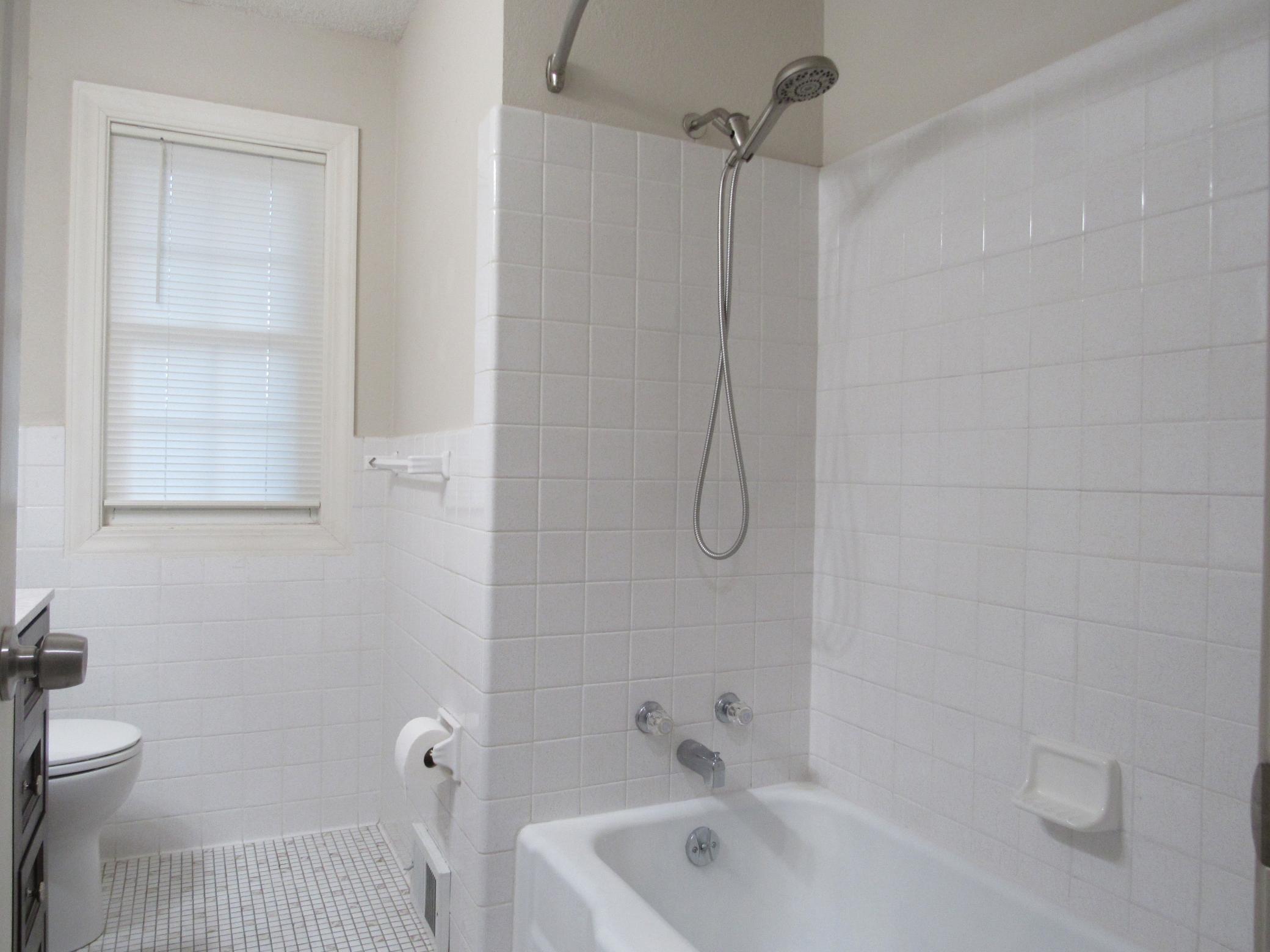5340 Byron Avenue North Crystal, MN 55429 - Photo 13 of 35