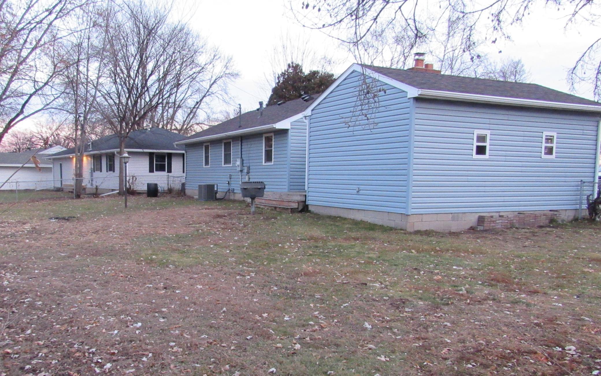 5340 Byron Avenue North Crystal, MN 55429 - Photo 28 of 35