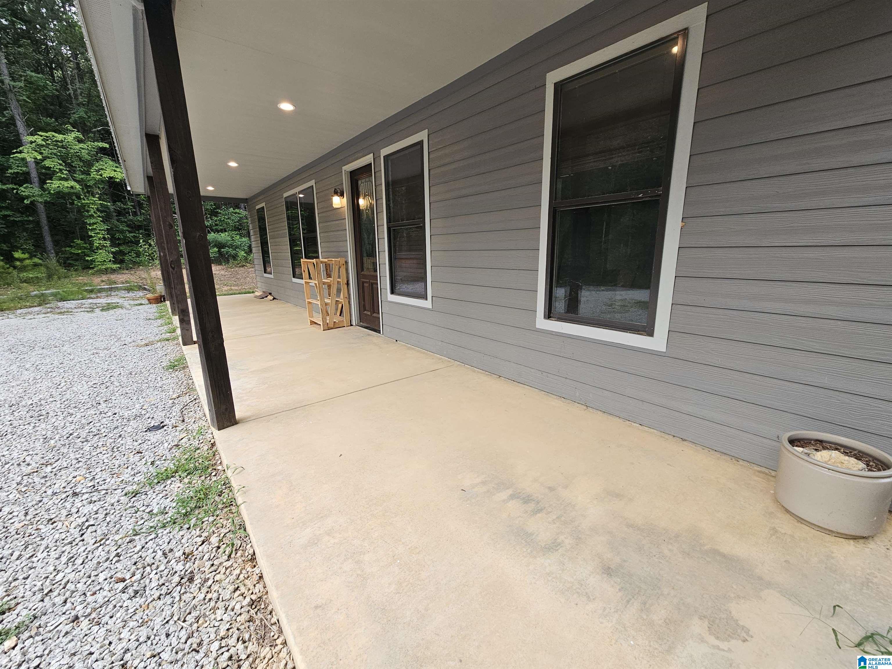2755 Kentuck Road Oxford, AL 36203 - Photo 3 of 29