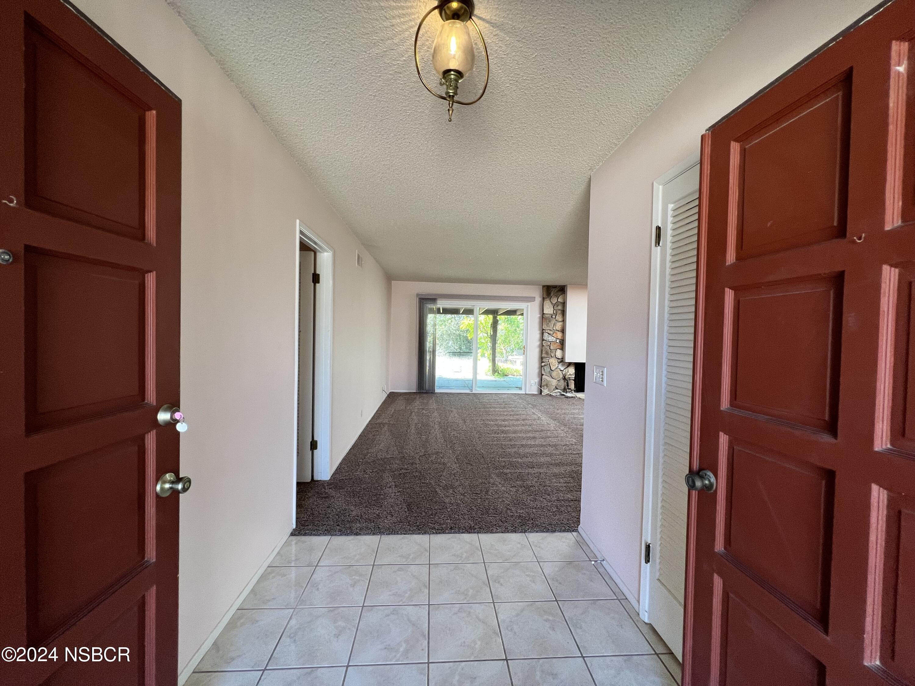 210 St Annes Place Lompoc, CA 93436 - Photo 4 of 17 IMG_8810