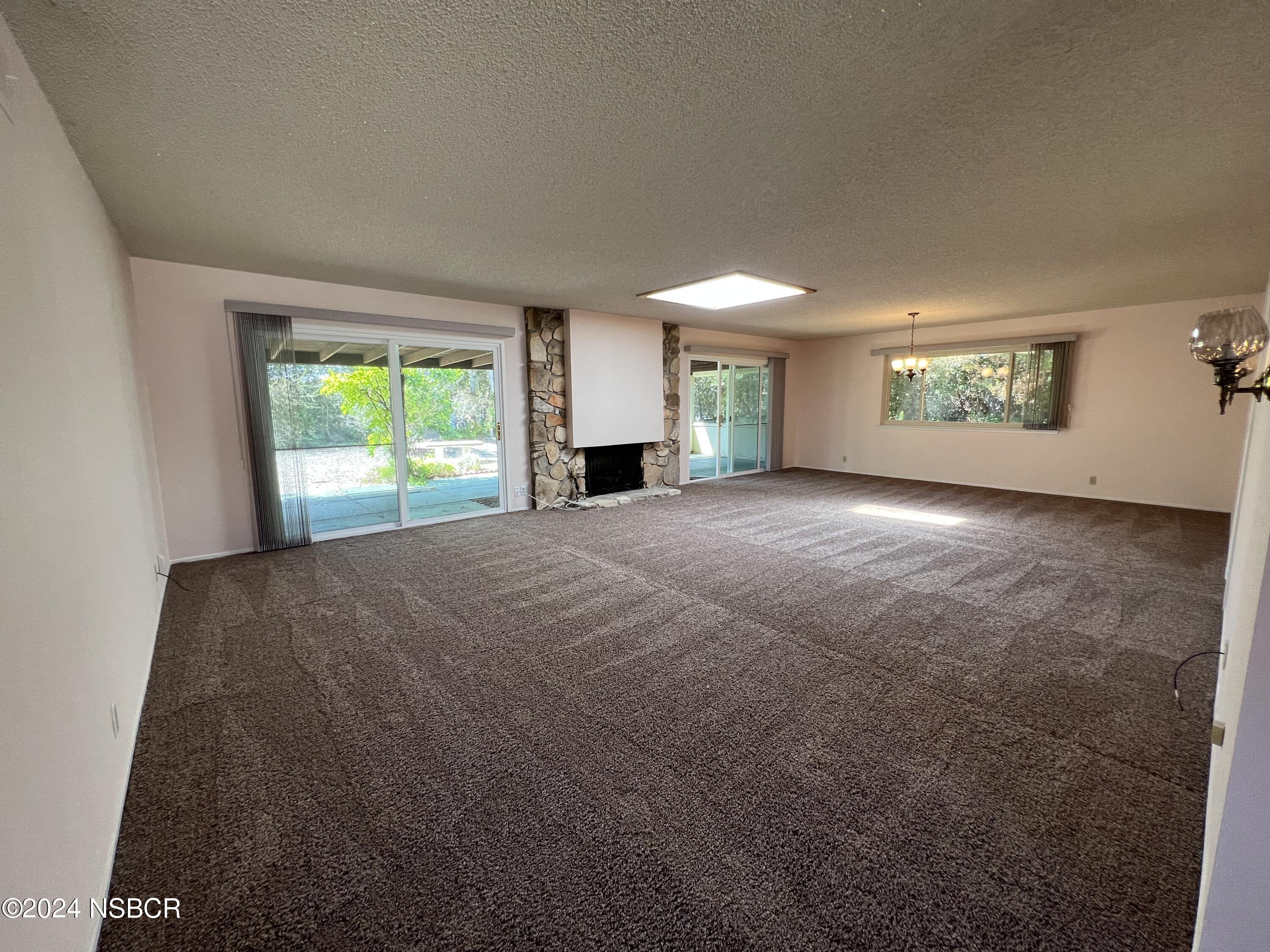 210 St Annes Place Lompoc, CA 93436 - Photo 5 of 17 IMG_8799