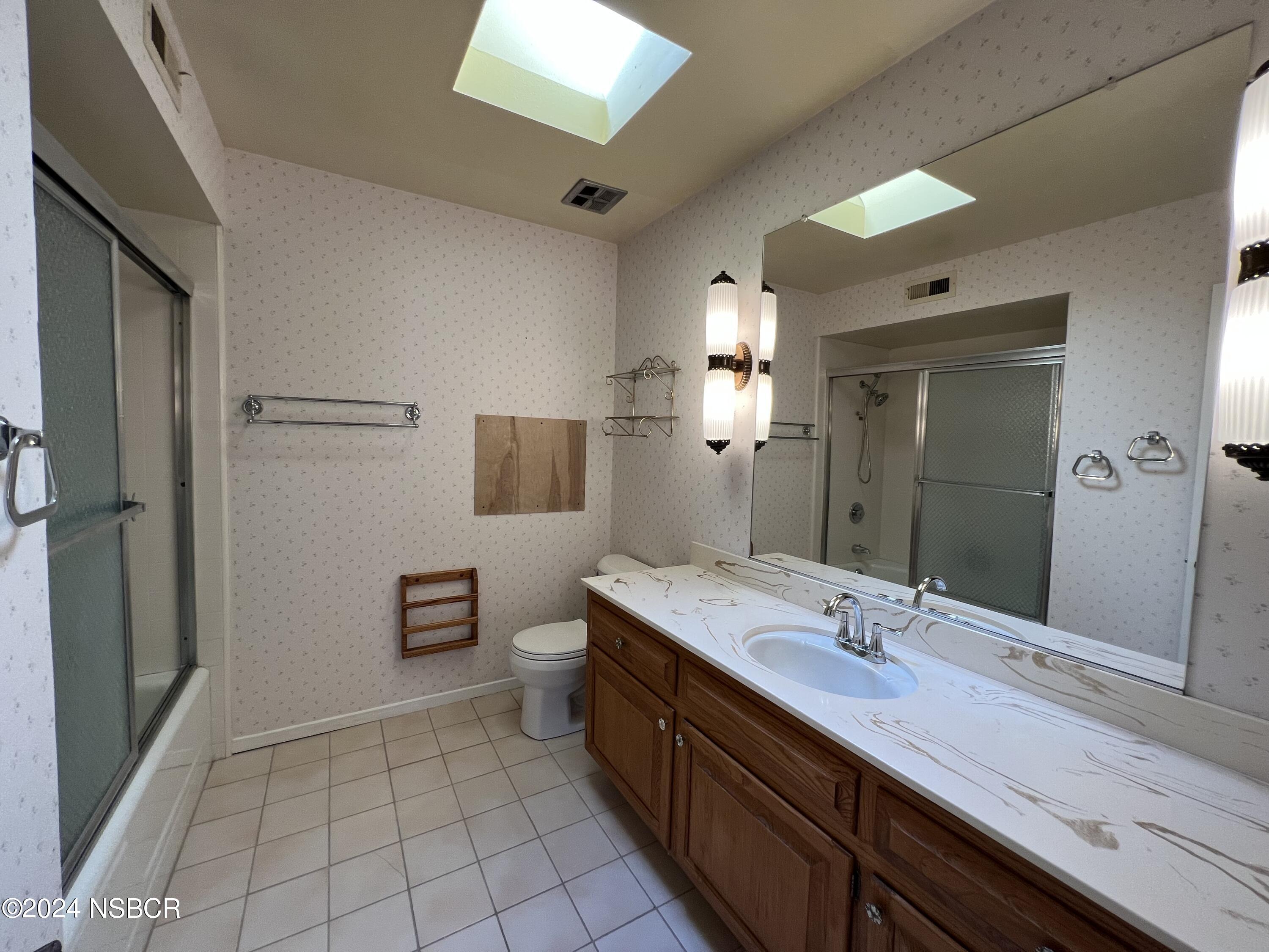 210 St Annes Place Lompoc, CA 93436 - Photo 8 of 17 IMG_8812