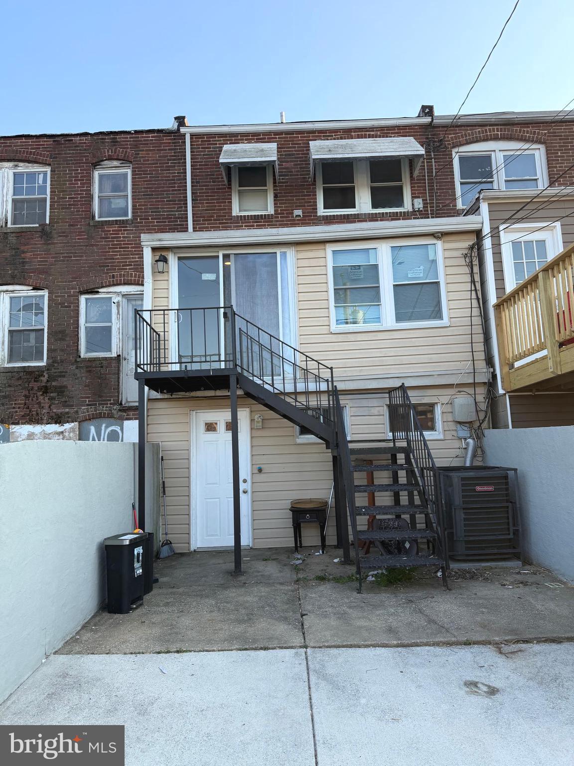 202 West Edgevale Road, Unit B Baltimore, MD 21225 - Photo 3 of 14