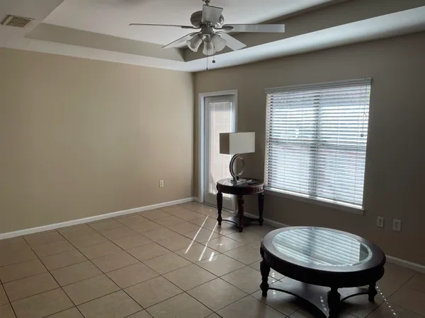 $1,350 | 741 White Drive, Unit 22, Tallahassee, FL 32304
