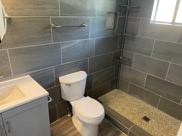 $1,350 | 741 White Drive, Unit 22, Tallahassee, FL 32304