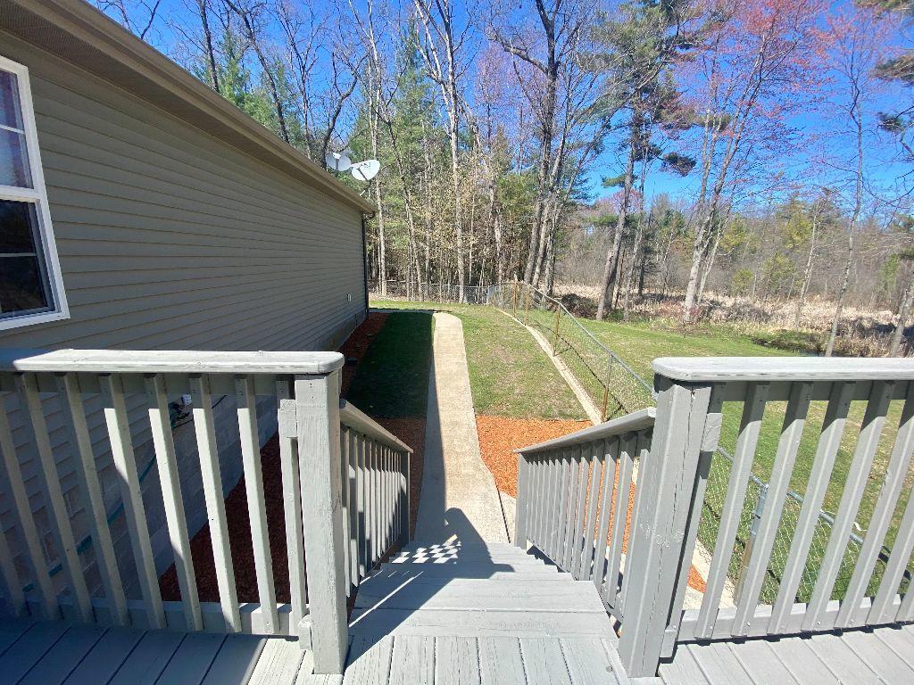 6578 Dalson Road Twin Lake, MI 49457 - Photo 9 of 68 stairs