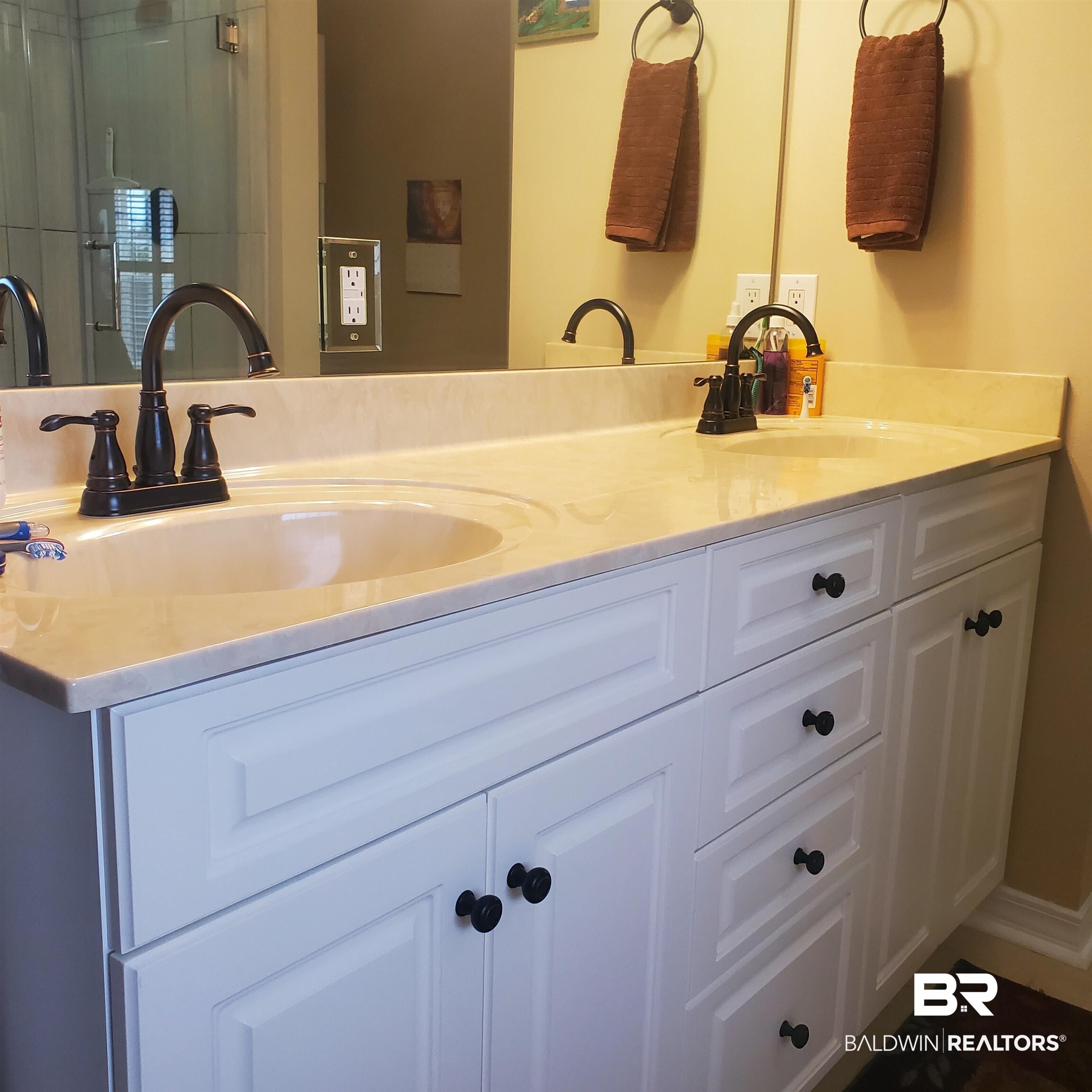 7350 Raintree Lane Gulf Shores, AL 36542 - Photo 17 of 22 Double Vanity