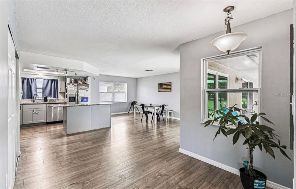 7112 Vista Way New Port Richey, FL 34653 - Photo 15 of 54