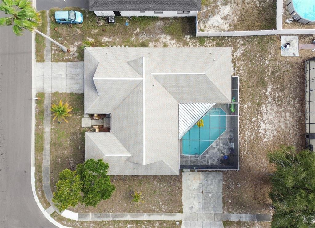 7112 Vista Way New Port Richey, FL 34653 - Photo 54 of 54 an aerial view of a house with swimming pool