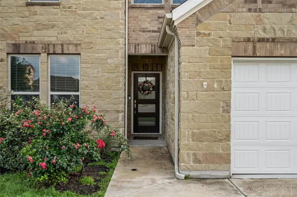 $2,450 | 7325 Loggia Place, Round Rock, TX 78665