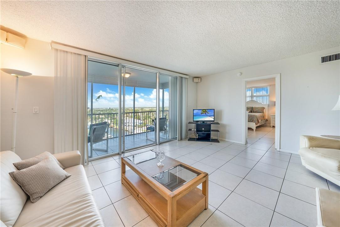 303 North Riverside Drive, Unit PH6 Pompano Beach, FL 33062 - Photo 13 of 17 Photo 13