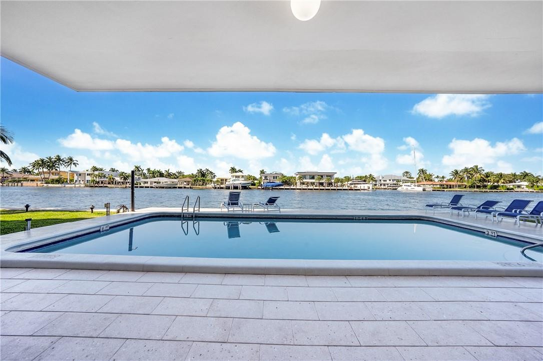 303 North Riverside Drive, Unit PH6 Pompano Beach, FL 33062 - Photo 15 of 17 Photo 15
