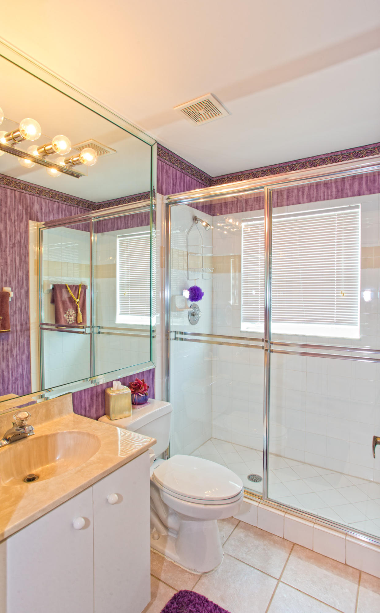 8770 Chunnel Drive Boca Raton, FL 33433 - Photo 15 of 17 2nd bthrm